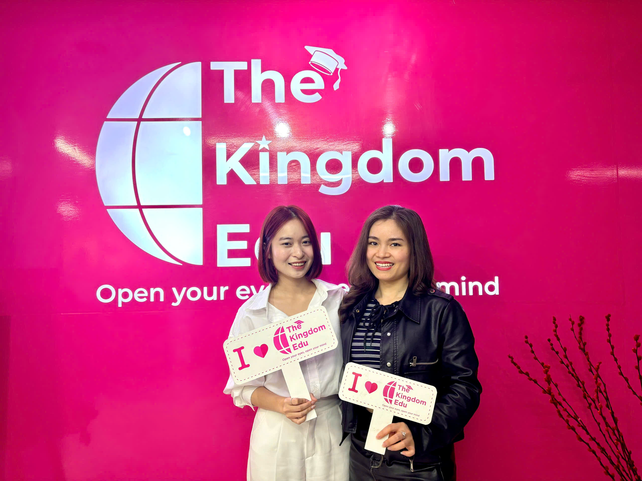 Ms. Linh – đại diện từ Adventus