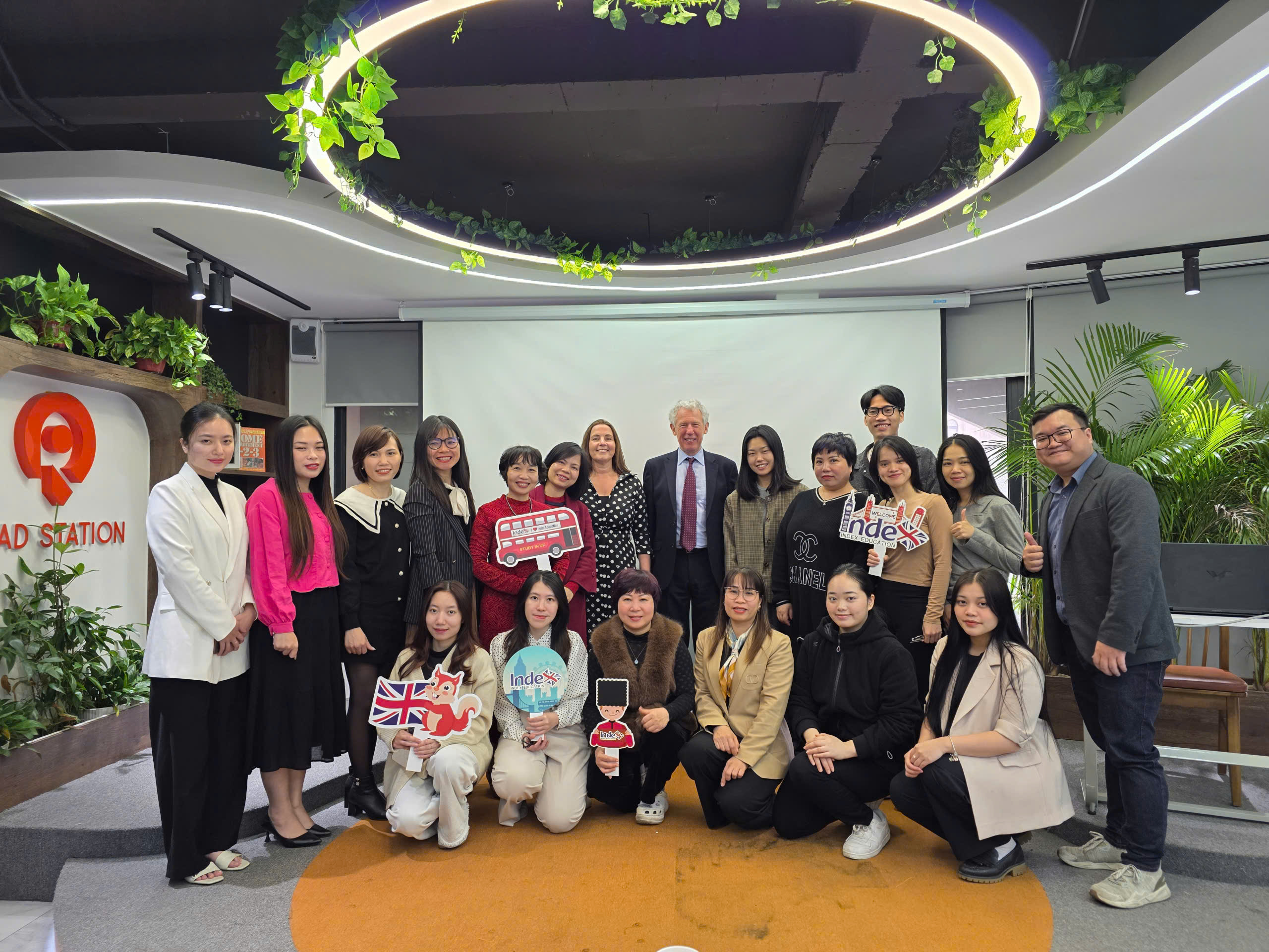 Hội thảo cùng Ruthin School và Malvern St James Girls' School