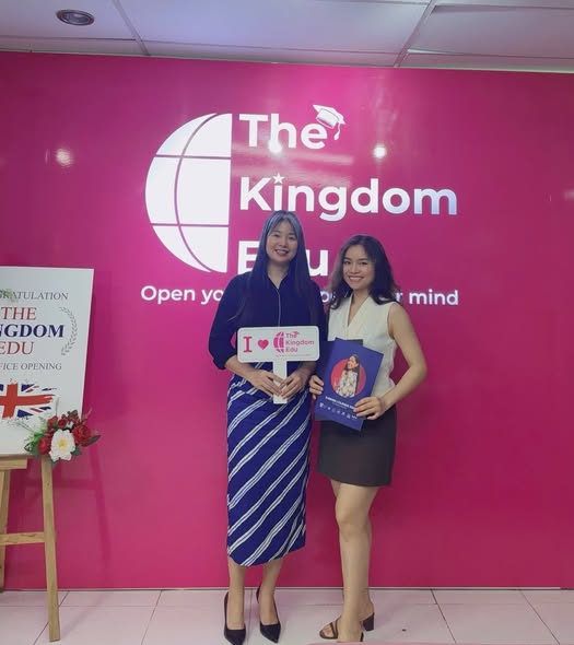 Ms. Katie Phạm – đại diện CATS Global Schools đến thăm và làm việc tại văn phòng.