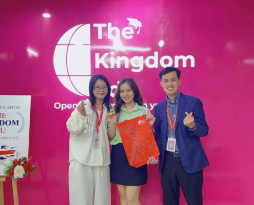 Đại diện trường BUV đến thăm văn phòng The Kingdom Edu