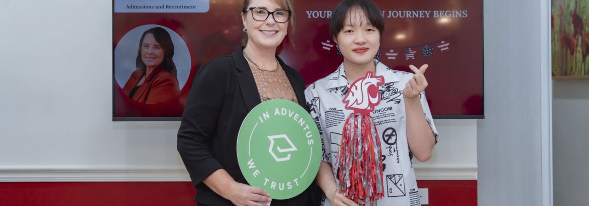 Đại diện The Kingdom Edu tham dự chương trình hội thảo