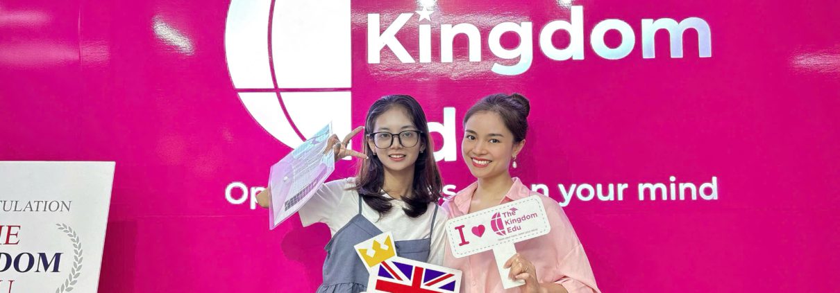 Bạn N.T.U ngày nhận visa Anh Quốc và The Kingdom hướng dẫn bạn các thủ tục xuất nhập cảnh