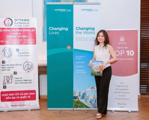 Ms. Hà Vũ đại diện The Kingdom Edu tham dự chương trình hội thảo